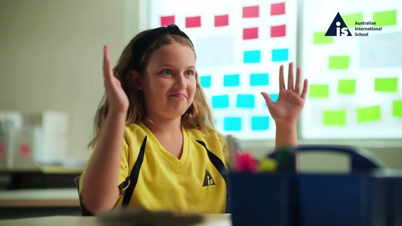 Expat Family Experience | Relocating to Singapore for AIS |Sophie's Story